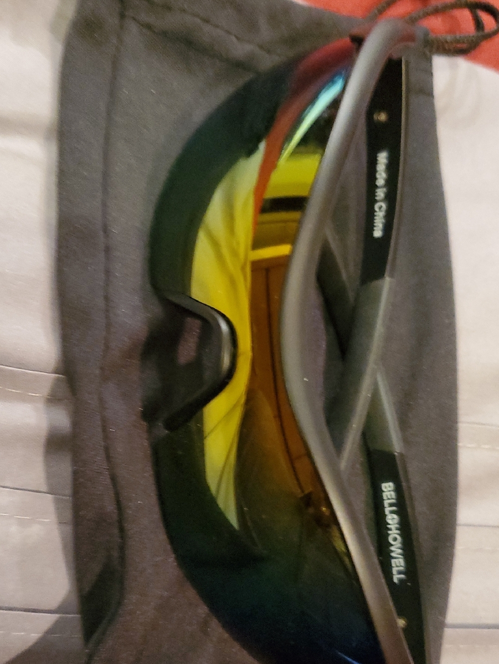 Bell+Howell Men’s Sports Sunglasses — Black Frame w/ Yellow Mirrored Lens W/ Bag